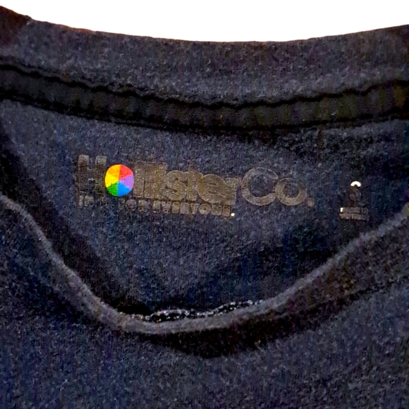 Hollister size small long sleeve - Picture 4 of 7